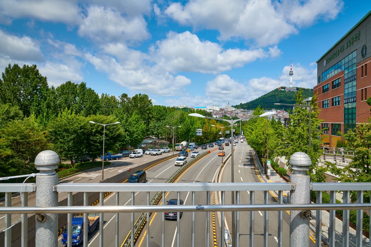 Noksapyeong_Overpass.jpg